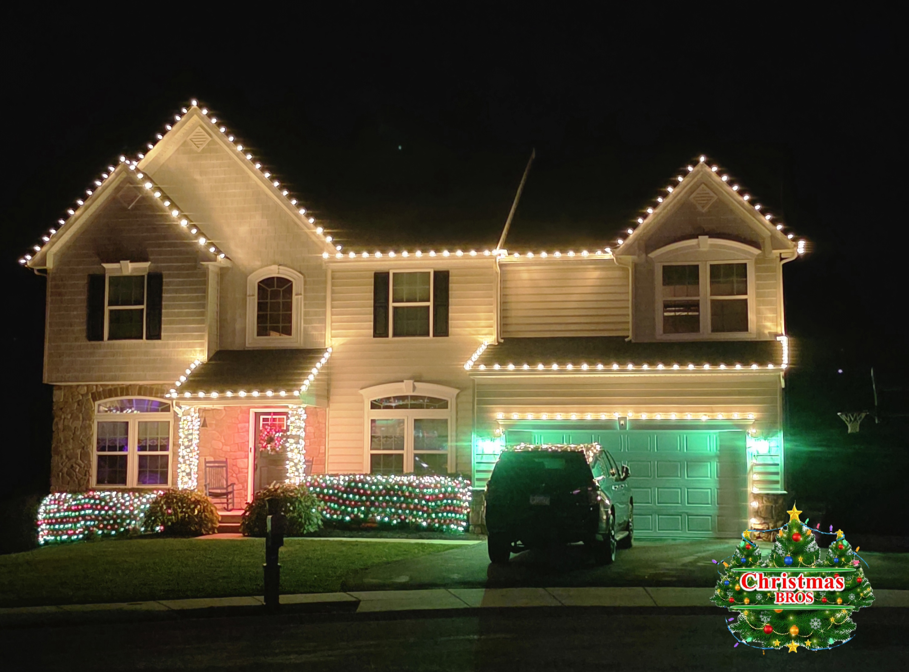 Professional Christmas Light Installation in Delaware